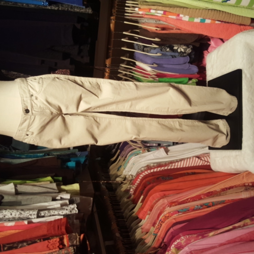 ANN TAYLOR LOFT ♡ Vintage Cream Corduroy Original Boot Cut Flare Pants 0